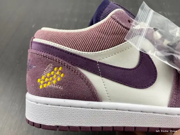 1st Kicks DR8057-500 Unity Jordan Low Air (W) 1 0611
